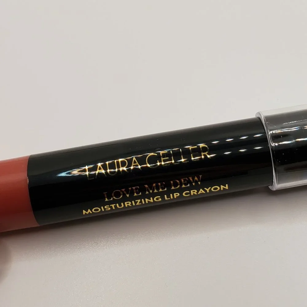 Laura Geller Love Me Dew Moisturizing Lip Crayon MAEBERRIE Full Size NEW - Picture 8 of 16